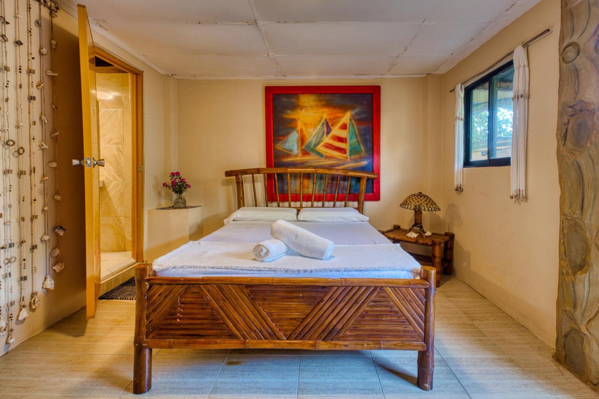 Daanbantayan Pilar Pilapil Beach Resort חדר תמונה